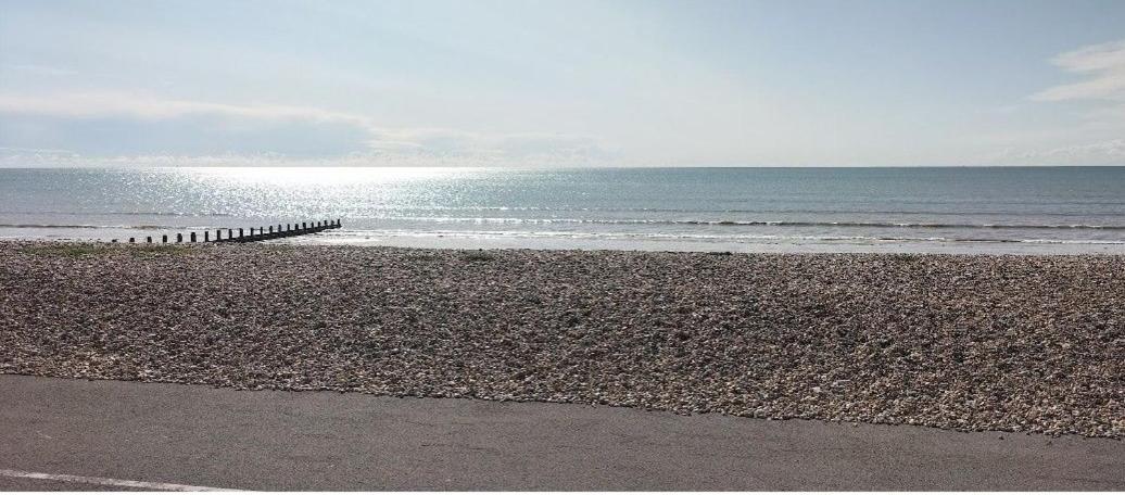 Guest Suite 50M From The Beach Bognor Regis Eksteriør billede